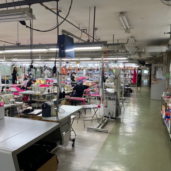 フクシマフロンティア　縫製工場